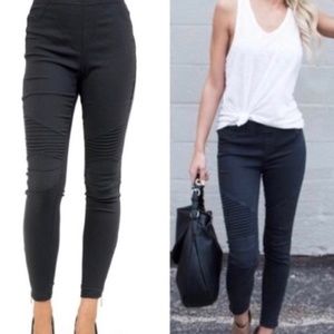 Black Motto Jeggings